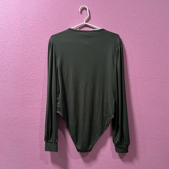 CIDER Army Green Long Sleeve Bodysuit Size 1XL NWT - Picture 3 of 6